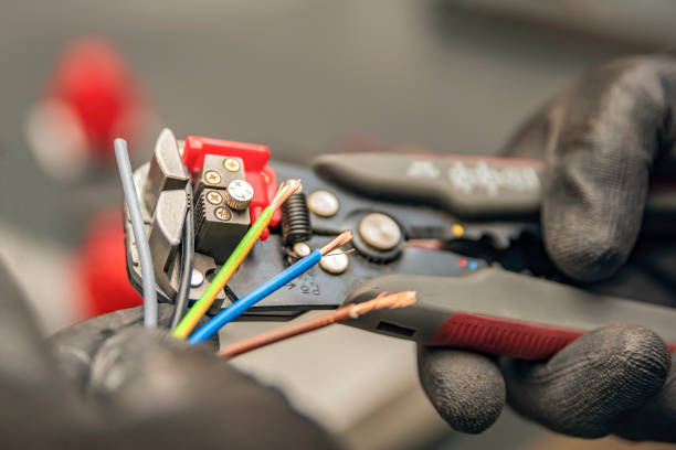 Best Electrician Near Me  in Woodville, TX